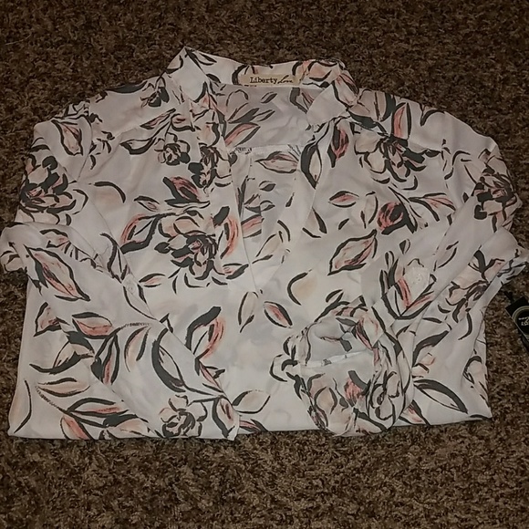 Blouse - Picture 2 of 3